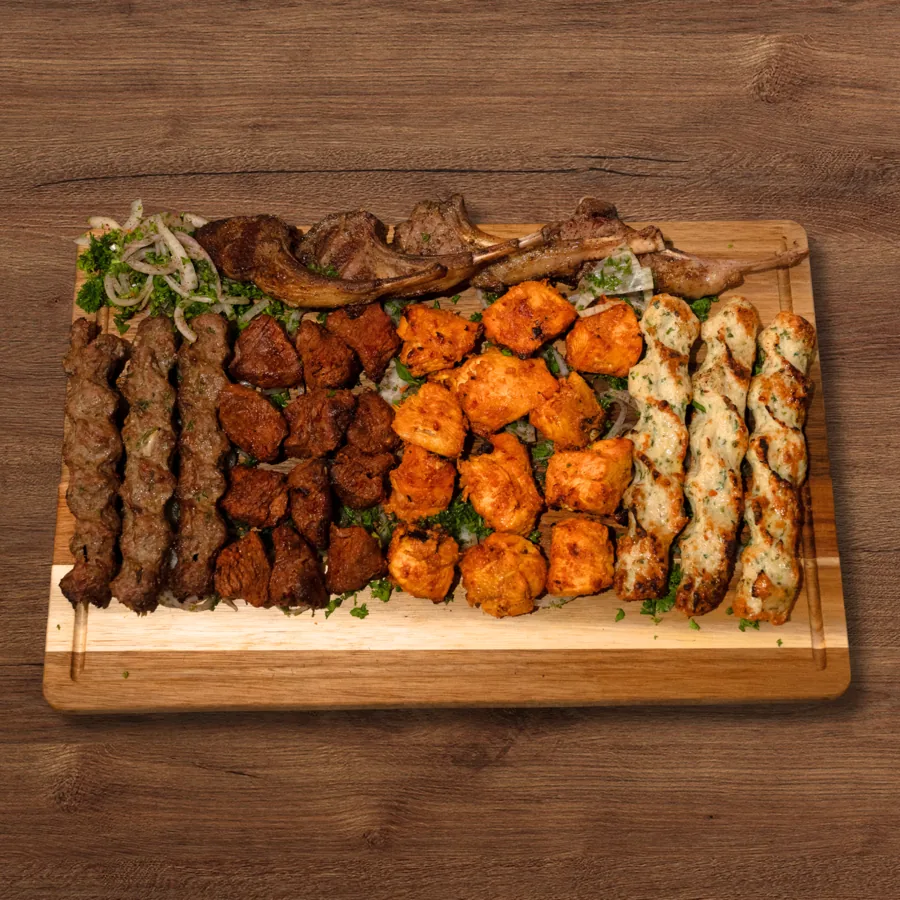 Yummy Family Meal (12 Skewers + 4 Lamb Chops + Shawarma Mix)